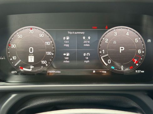 Used 2024 Land Rover Defender 130 X AWD/4WD image 21