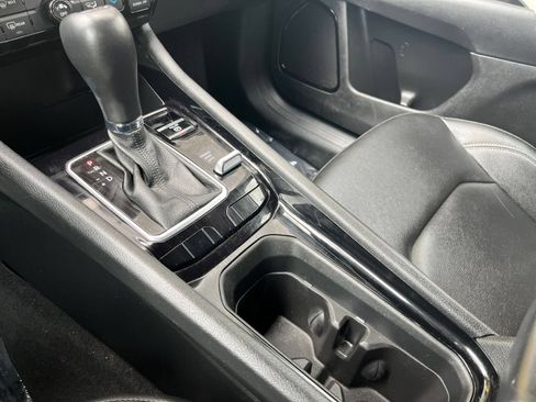 Used 2025 Jeep Compass Limited AWD/4WD image 46