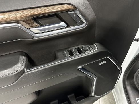 Used 2023 Chevrolet Silverado 1500 LT Trail Boss w/ Convenience Package II image 24