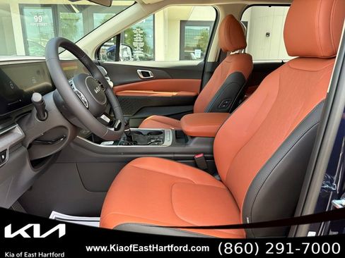 New 2026 Kia Carnival EX FWD image 28