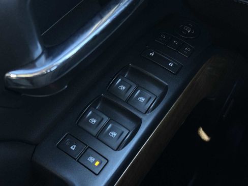 Used 2018 Chevrolet Silverado 2500 LTZ w/ Duramax Plus Package image 15