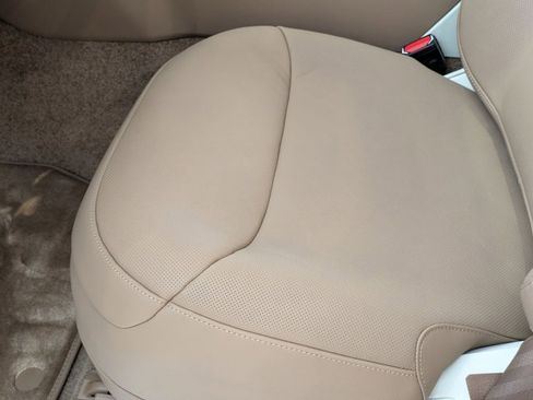 New 2026 Land Rover Range Rover SV image 4