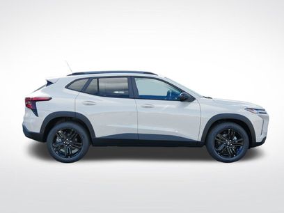 New 2026 Chevrolet Trax ACTIV w/ Sunroof Package