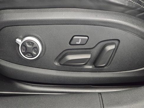 Used 2023 Audi RS 5 Sportback w/ Black Optic Carbon Package image 38