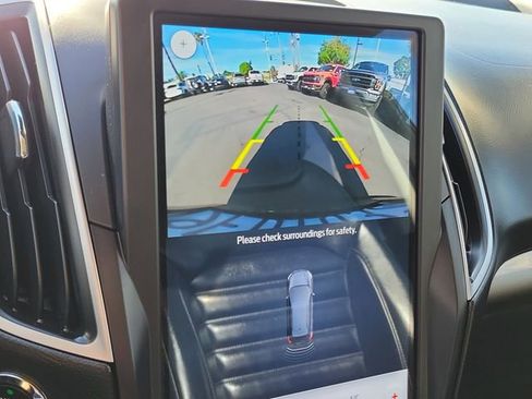 Certified 2023 Ford Edge SEL w/ Convenience Package image 9