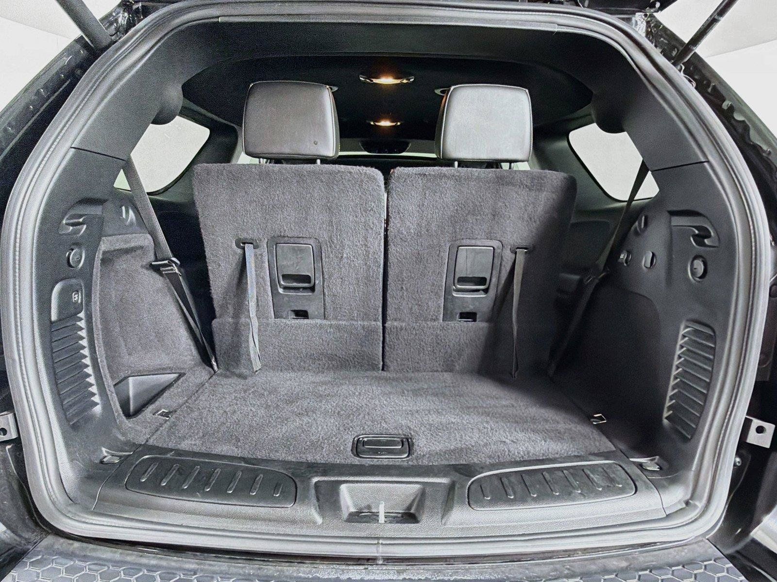 Used 2023 Dodge Durango R/T w/ Hemi Orange Plus Package AWD/4WD image 14