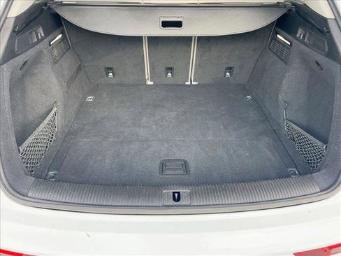 Used 2019 Audi Q5 2.0T Premium Plus image 6