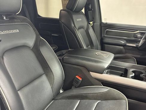 Used 2024 RAM 1500 Laramie AWD/4WD image 29