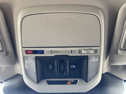 Certified 2022 Subaru Forester Touring w/ Popular Package #3 image 28