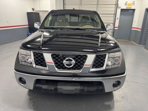 Used 2008 Nissan Frontier LE w/ Technology Pkg RWD image 7