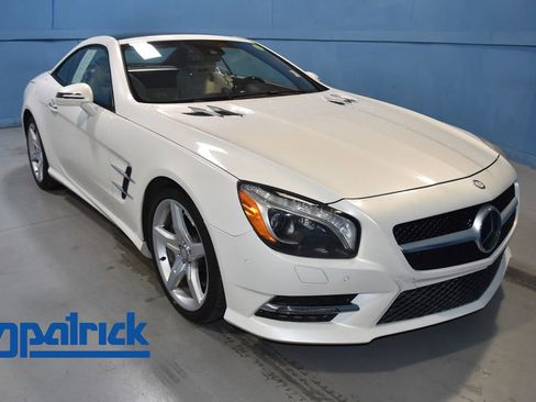 Used 2014 Mercedes-Benz SL 550 image 1