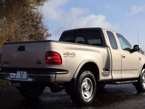 Used 1998 Ford F150 XL image 5
