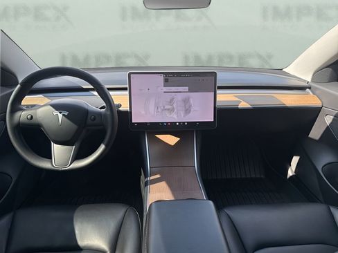 Used 2020 Tesla Model 3 Standard Range Plus image 13