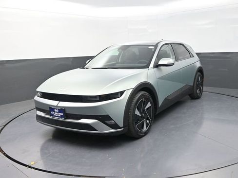 New 2026 Hyundai Ioniq 5 SEL AWD/4WD image 4