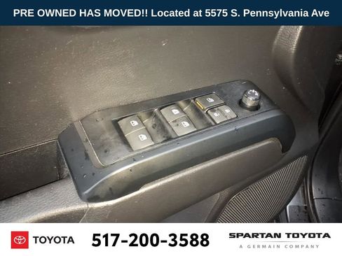Used 2023 Toyota Tacoma SR image 15