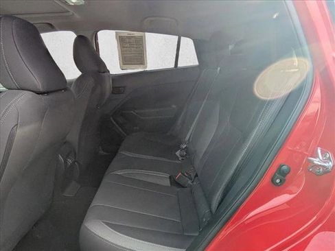 Used 2025 Subaru Crosstrek 2.0i Premium image 12