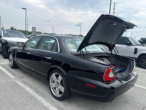 Used 2008 Jaguar XJ8 RWD image 5