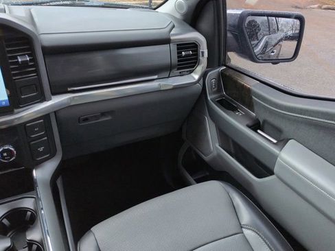 Certified 2021 Ford F150 Lariat w/ Equipment Group 502A High image 18