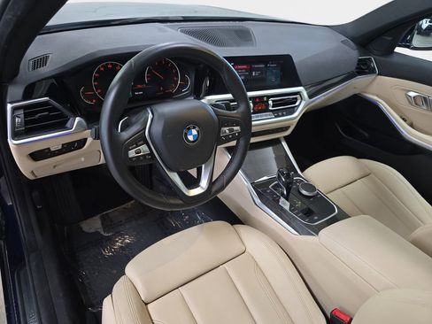Used 2020 BMW 330i Sedan w/ Convenience Package image 16