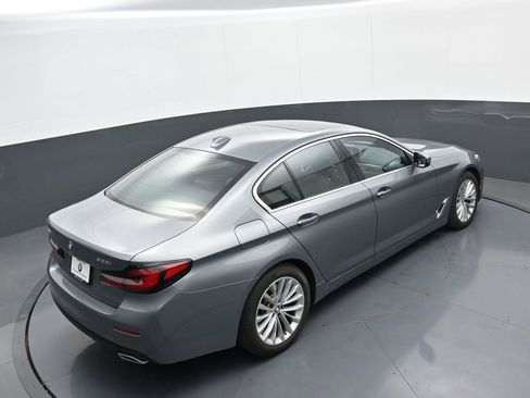 Used 2023 BMW 530i xDrive image 34