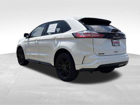 Certified 2022 Ford Edge ST-Line AWD/4WD image 4