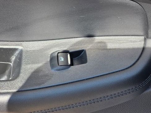 Used 2024 Ford Edge SEL w/ Convenience Package image 37