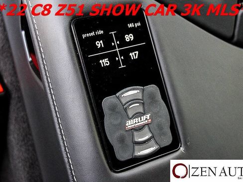 Used 2022 Chevrolet Corvette Stingray Coupe w/ Z51 3LT w/ Z51 Performance Package RWD image 22