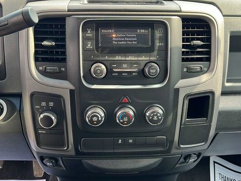 Used 2018 RAM 1500 ST w/ SXT Appearance Group AWD/4WD image 22
