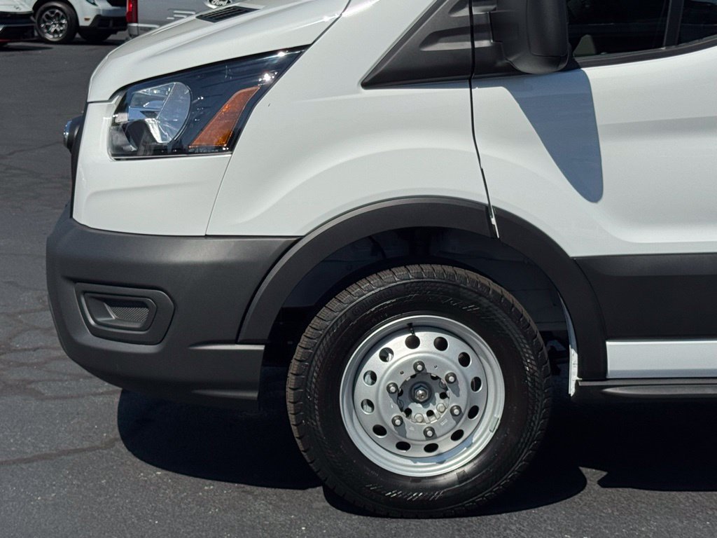 Used 2025 Ford Transit 150 Low Roof AWD w/ Load Area Protection Package image 31