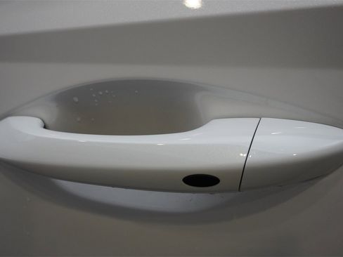 New 2025 Hyundai Tucson SE image 5