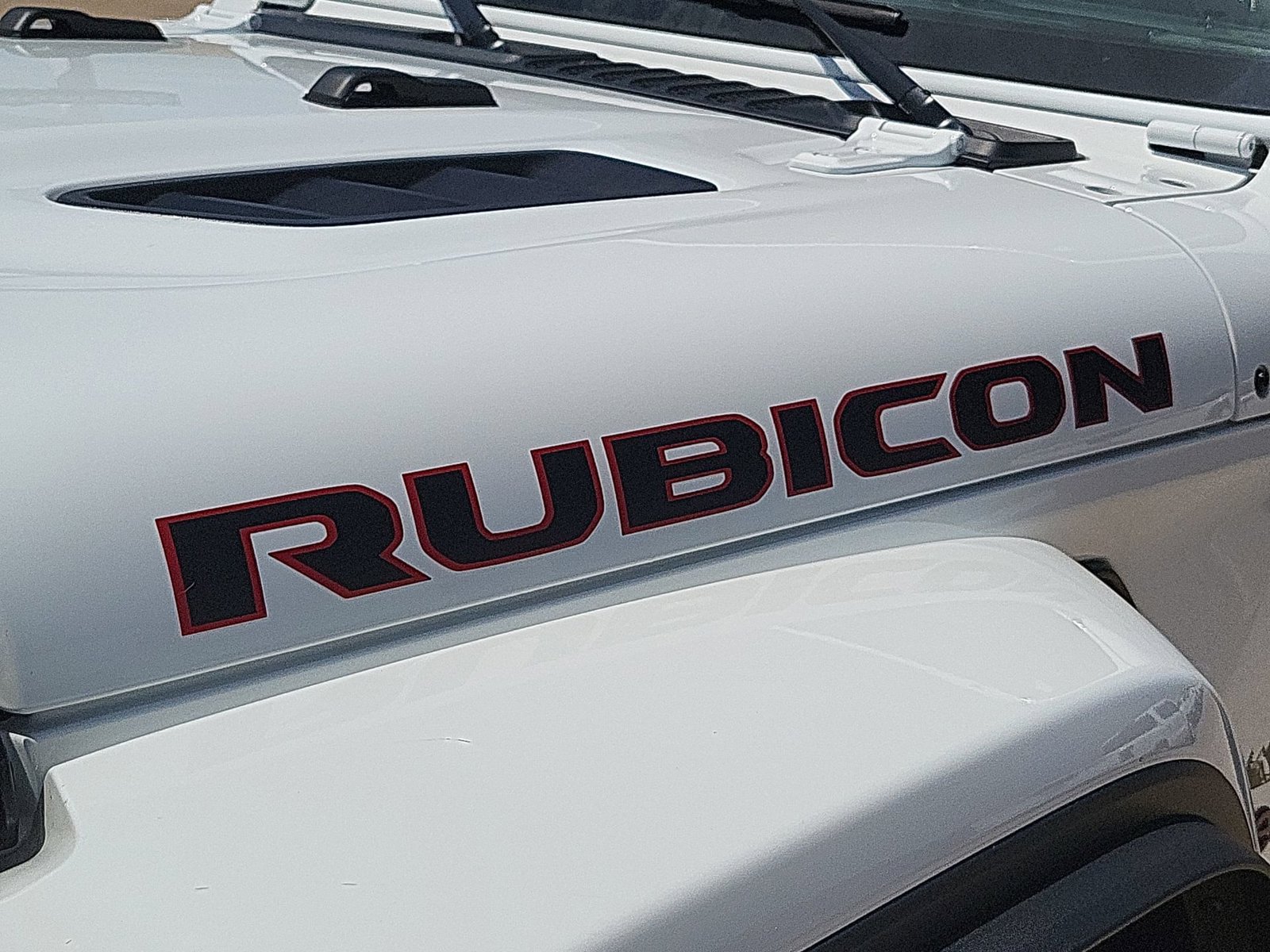 Used 2025 Jeep Wrangler Unlimited Rubicon AWD/4WD image 32
