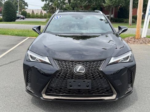 Used 2019 Lexus UX 200 F Sport w/ F Sport Premium Package FWD image 10
