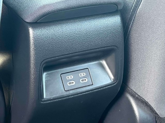 Used 2024 Toyota Corolla LE FWD image 19