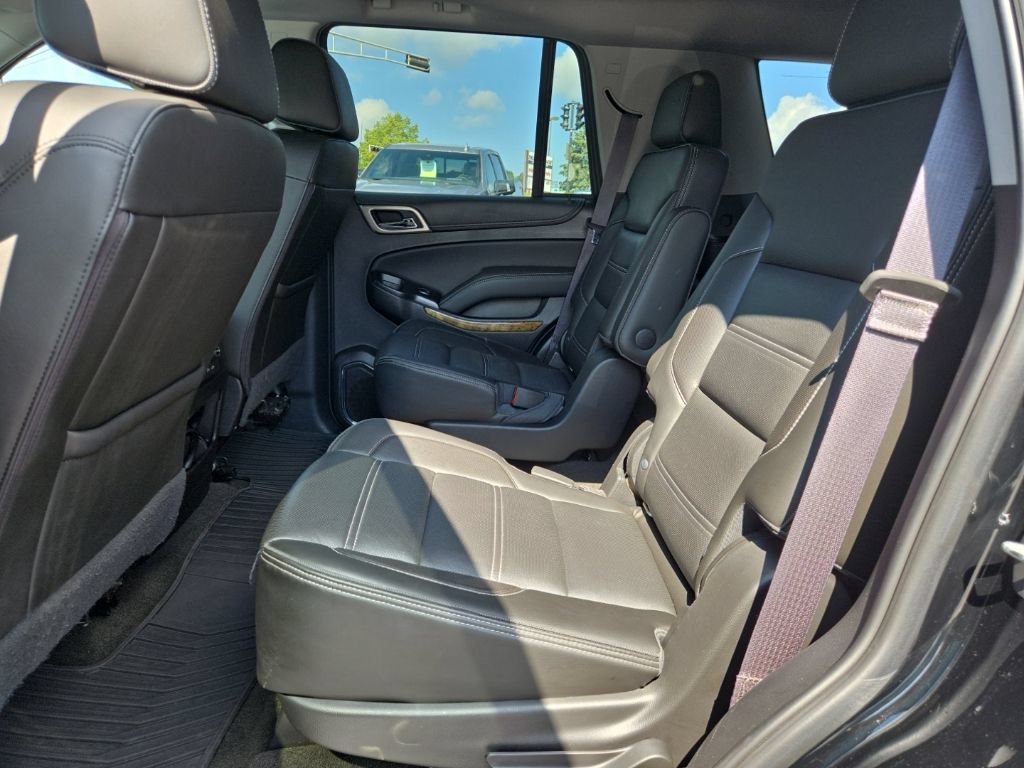 Used 2017 GMC Yukon Denali w/ Open Road Package AWD/4WD image 13