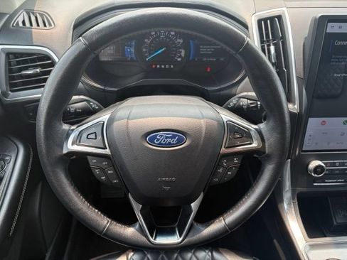 Used 2024 Ford Edge Titanium AWD/4WD image 24