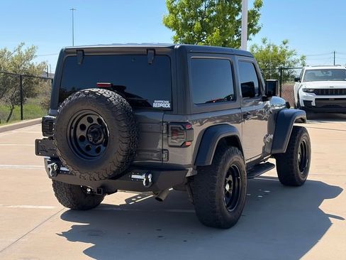 Used 2020 Jeep Wrangler Sport image 9