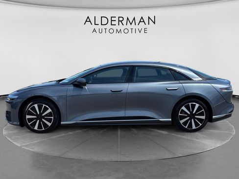 Used 2024 Lucid Air Pure RWD image 2