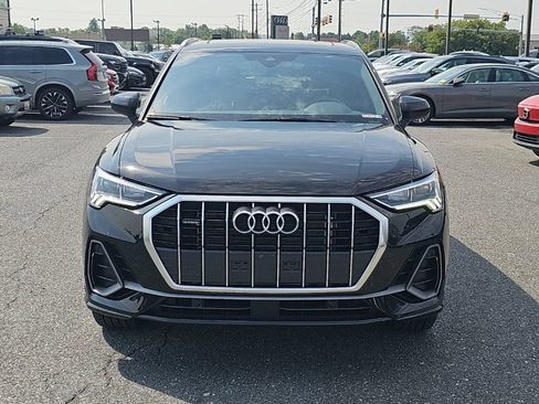 Certified 2025 Audi Q3 2.0T Premium w/ Convenience Package AWD/4WD image 17