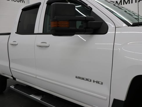 Used 2017 Chevrolet Silverado 2500 LT w/ LT Convenience Package AWD/4WD image 24
