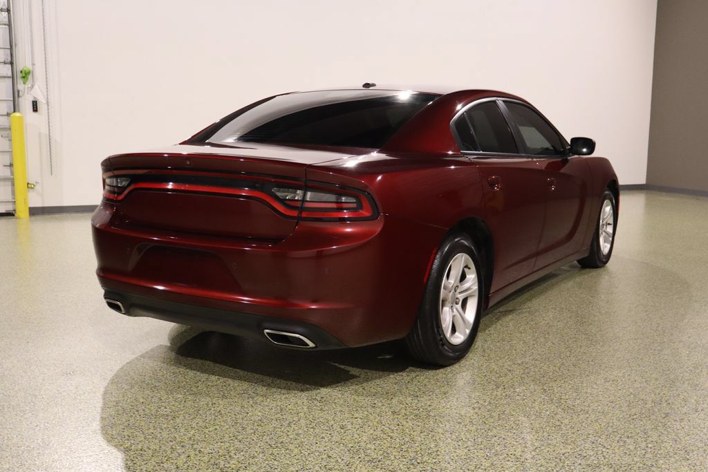 Used 2020 Dodge Charger SXT RWD image 10