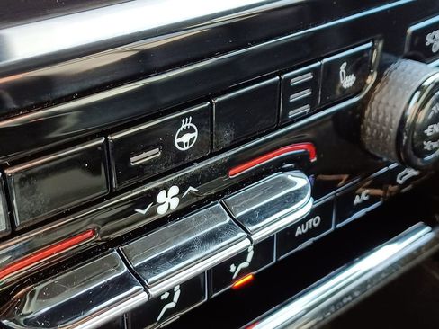 Used 2023 Jeep Grand Cherokee Limited w/ Trailer Tow Prep Group (B) image 31