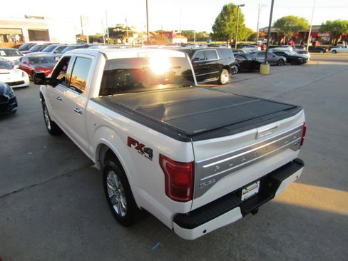 Used 2015 Ford F150 Platinum w/ Equipment Group 701A Luxury image 9