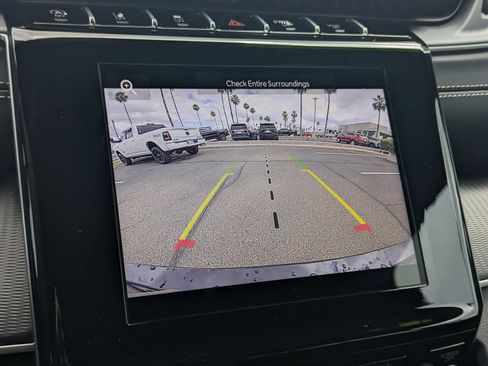Used 2025 Jeep Grand Cherokee L Altitude AWD/4WD image 12