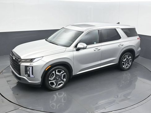 Used 2024 Hyundai Palisade SEL AWD/4WD image 9