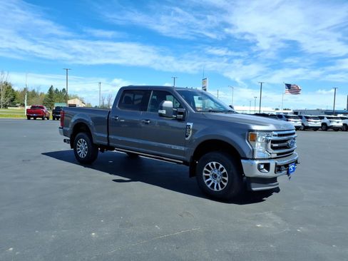 Used 2021 Ford F250 Lariat w/ Lariat Ultimate Package AWD/4WD image 8