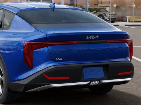 New 2026 Kia K4 FWD image 13