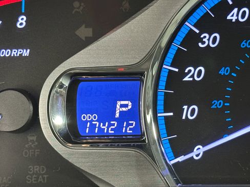 Used 2013 Toyota Sienna XLE w/ Premium Pkg AWD/4WD image 44