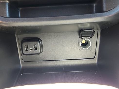 Certified 2022 Chevrolet Colorado LT w/ LT Convenience Package AWD/4WD image 23