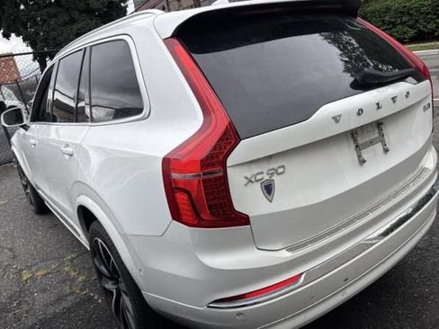 Used 2023 Volvo XC90 B5 Plus w/ Protection Package Premier AWD/4WD image 3