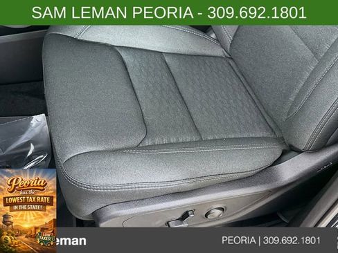 New 2026 RAM 1500 4x4 Crew Cab image 20